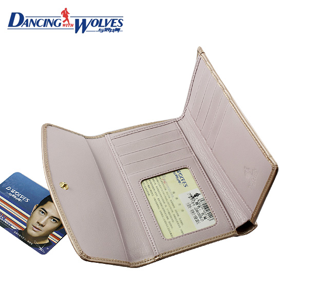 清仓价欧美复古风格搭扣竖款女士钱包 浅粉色三折多功能皮夹短款钱夹 JDW15836-21-第2张图